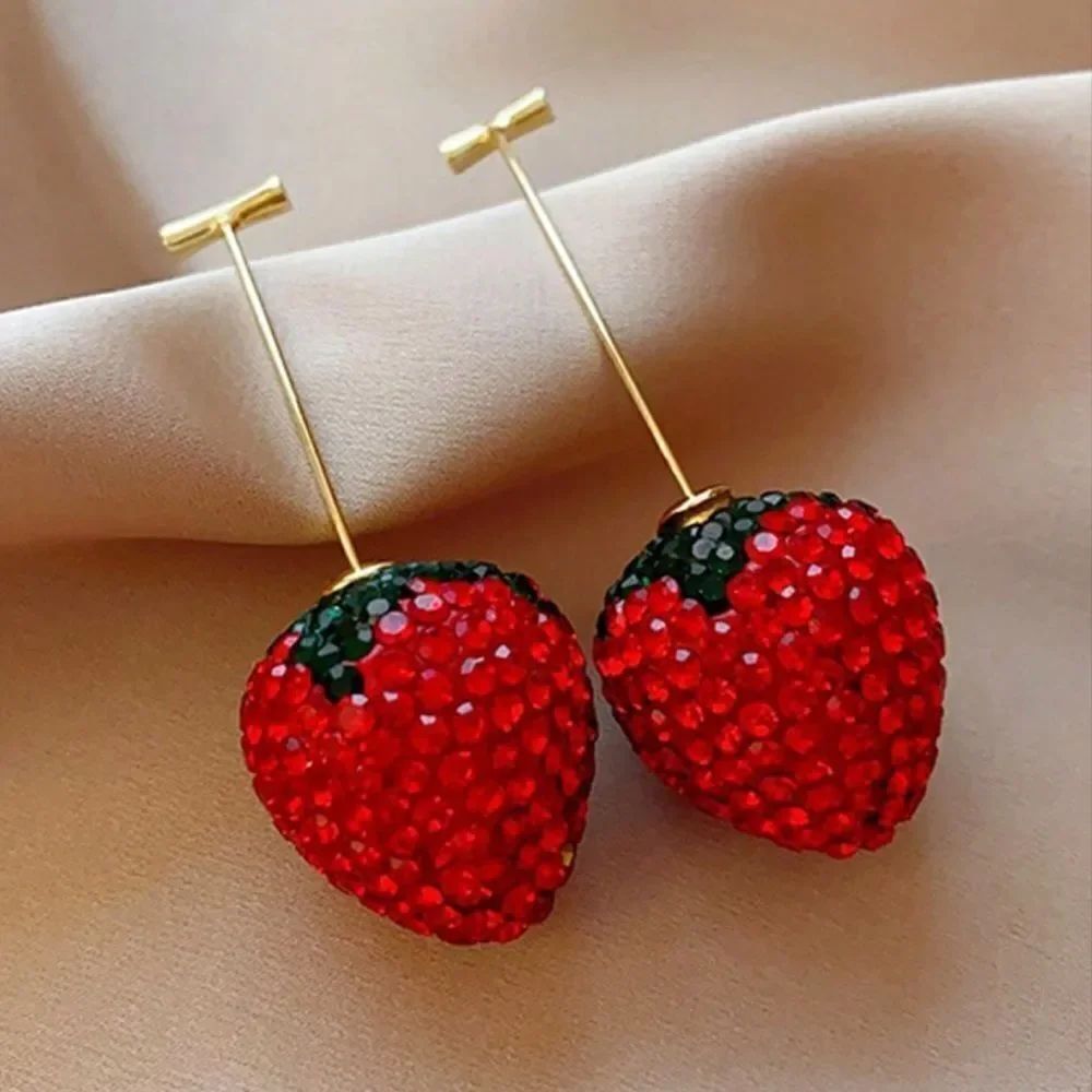 Strawberry drop earrings A638